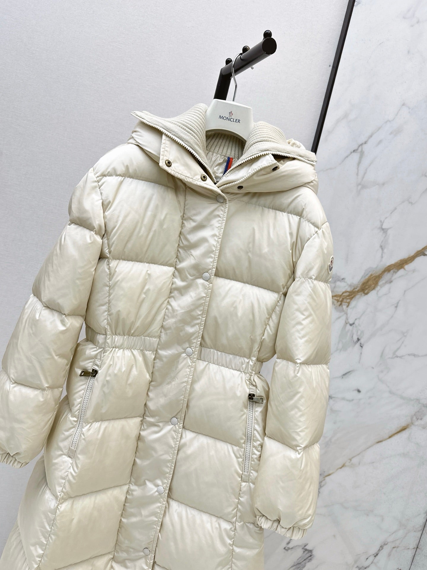 Monc 25fw down jacket