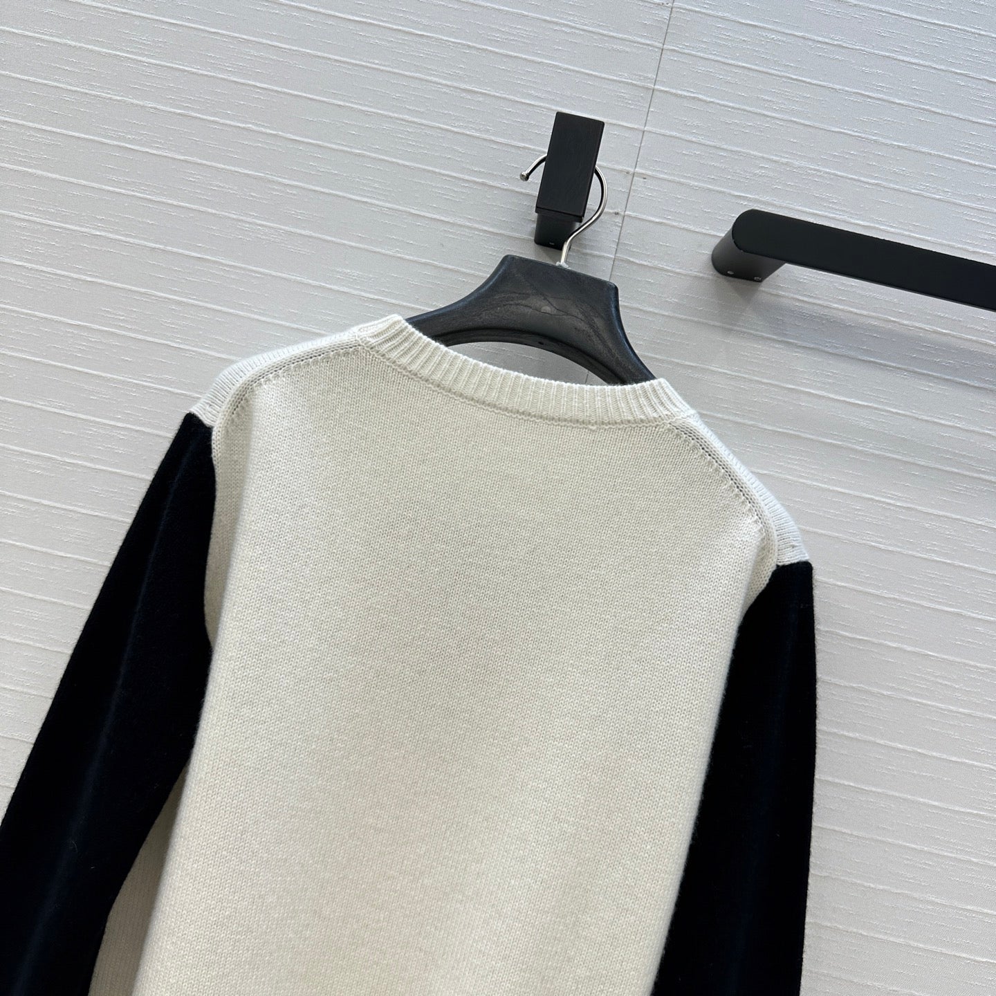 Chan 25fw cashmere sweater