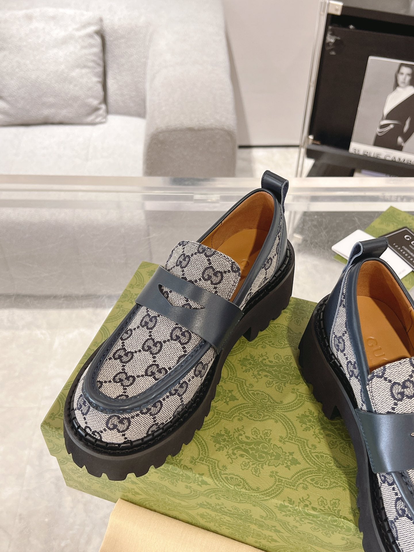 Cucc 25fw platform loafer shoes