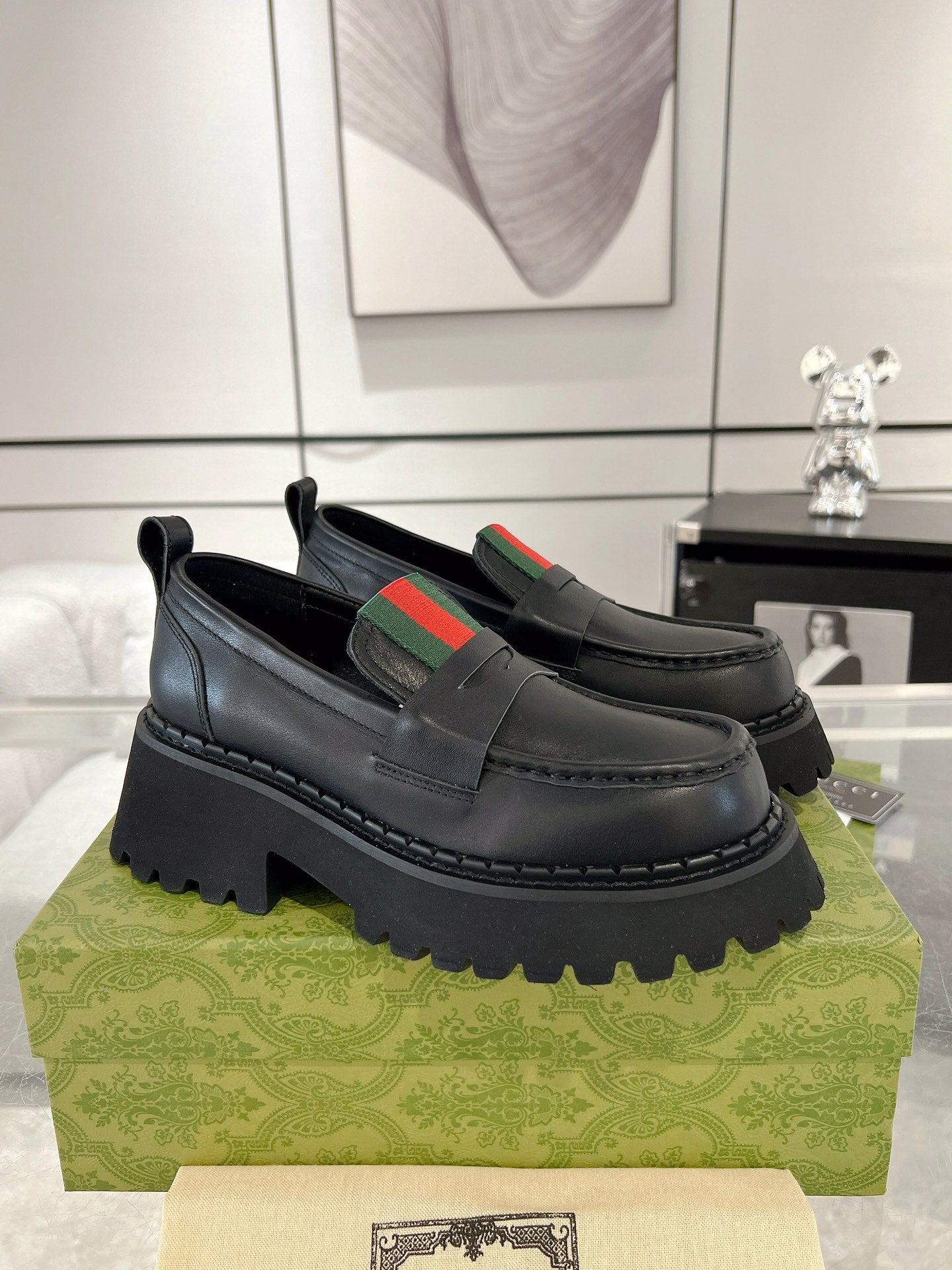 Gucc 25fw platform loafer shoes