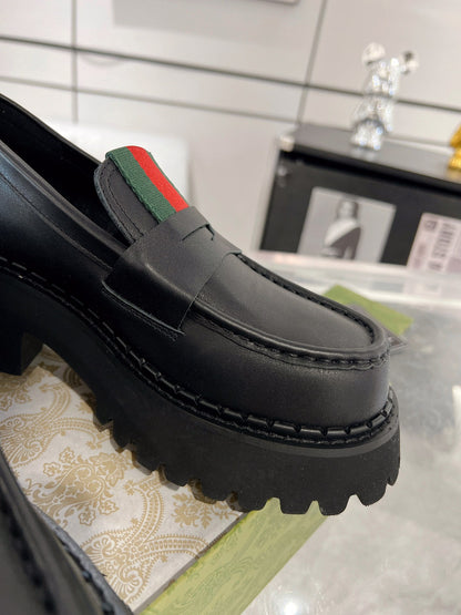 Gucc 25fw platform loafer shoes