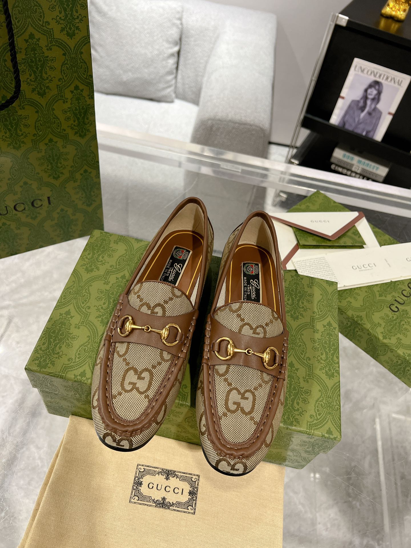Gucc 25fw loafer shoes