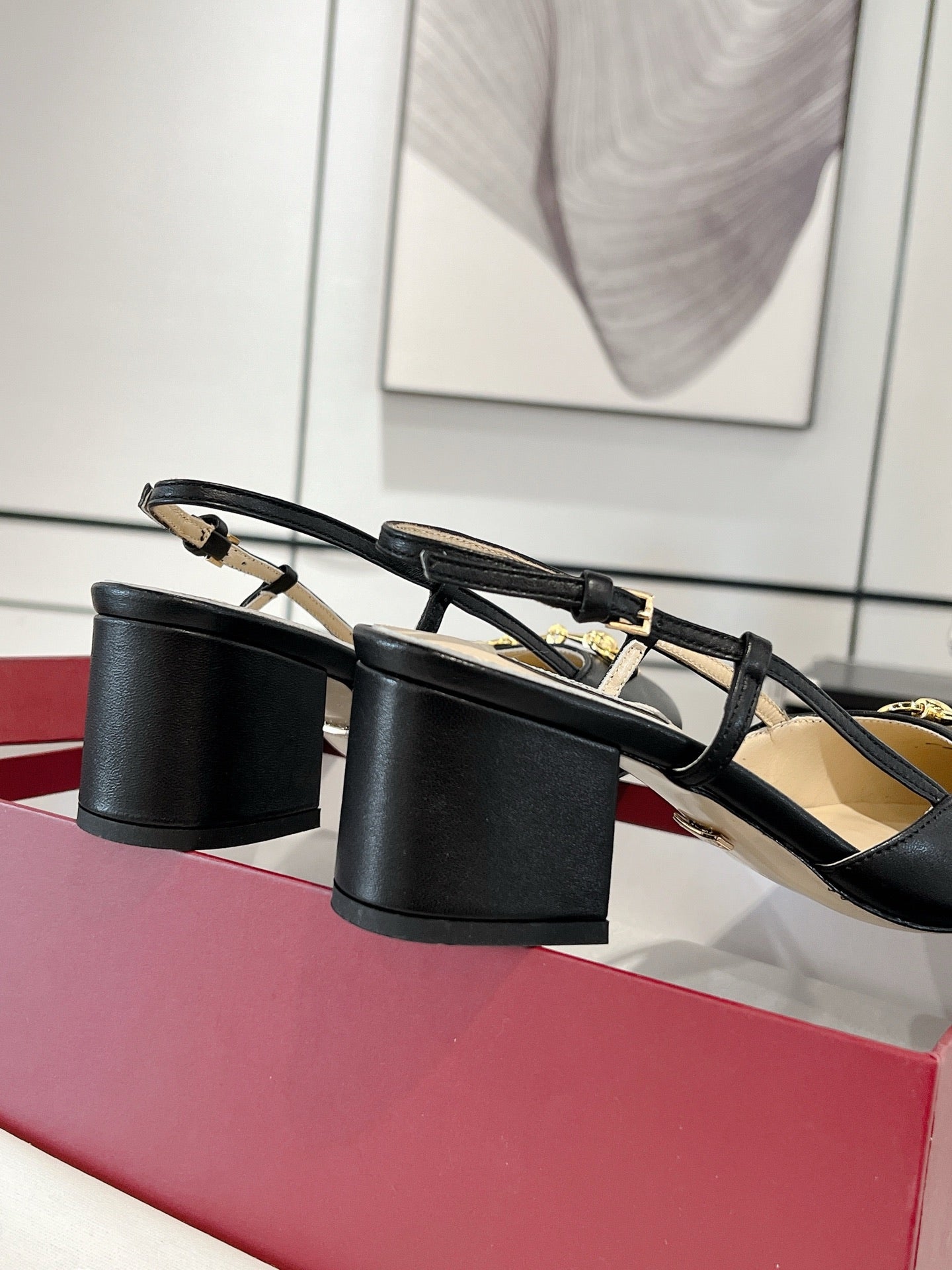 Gucc 25fw slingback chunky heels