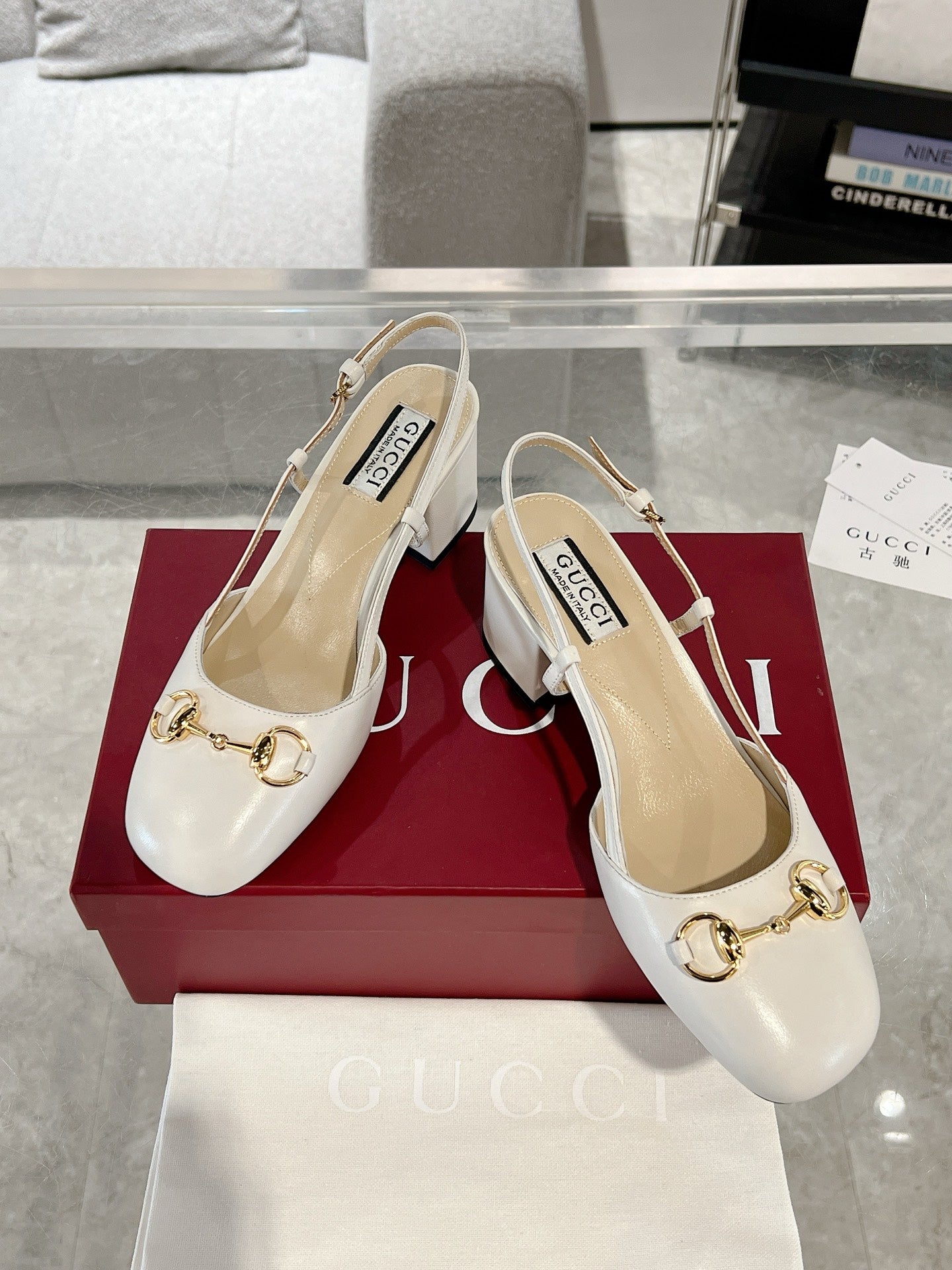 Gucc 25fw slingback chunky heels