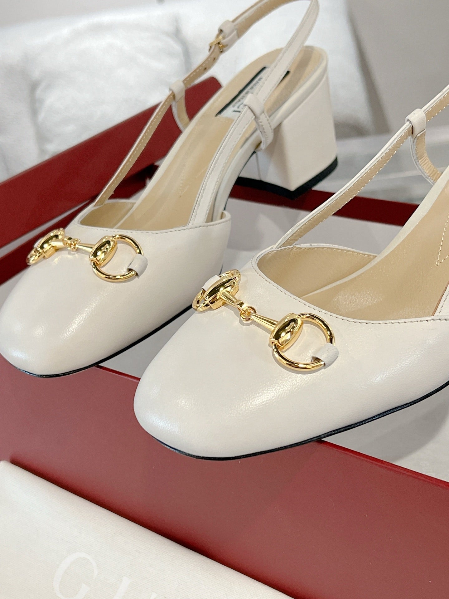 Gucc 25fw slingback chunky heels