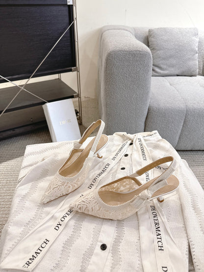 CD 25fw lace kitten slingback heels