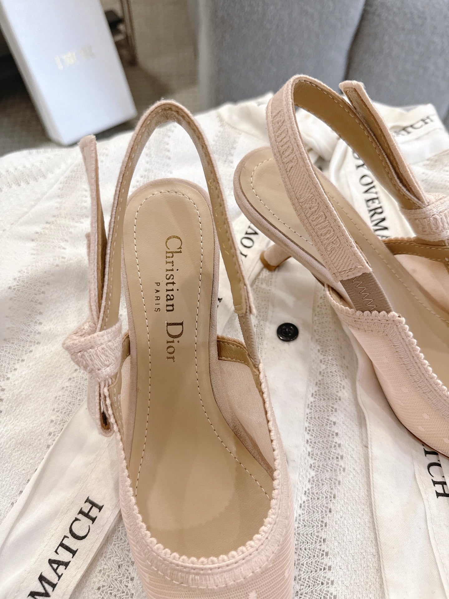 CD 25fw mesh kitten slingback heels