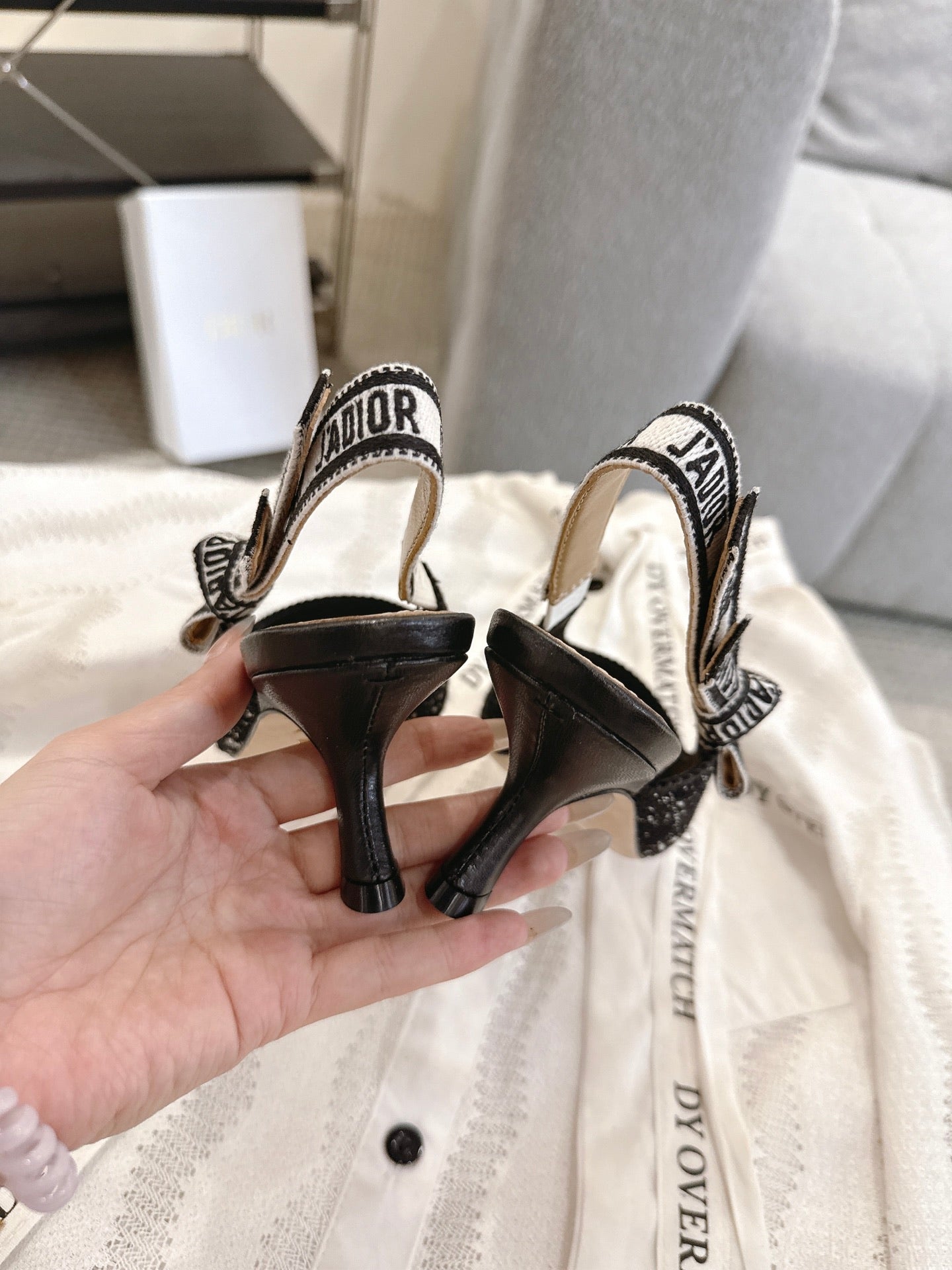 CD 25fw kitten slingback heels