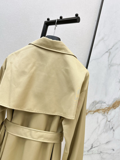 CD 25fw trench coats