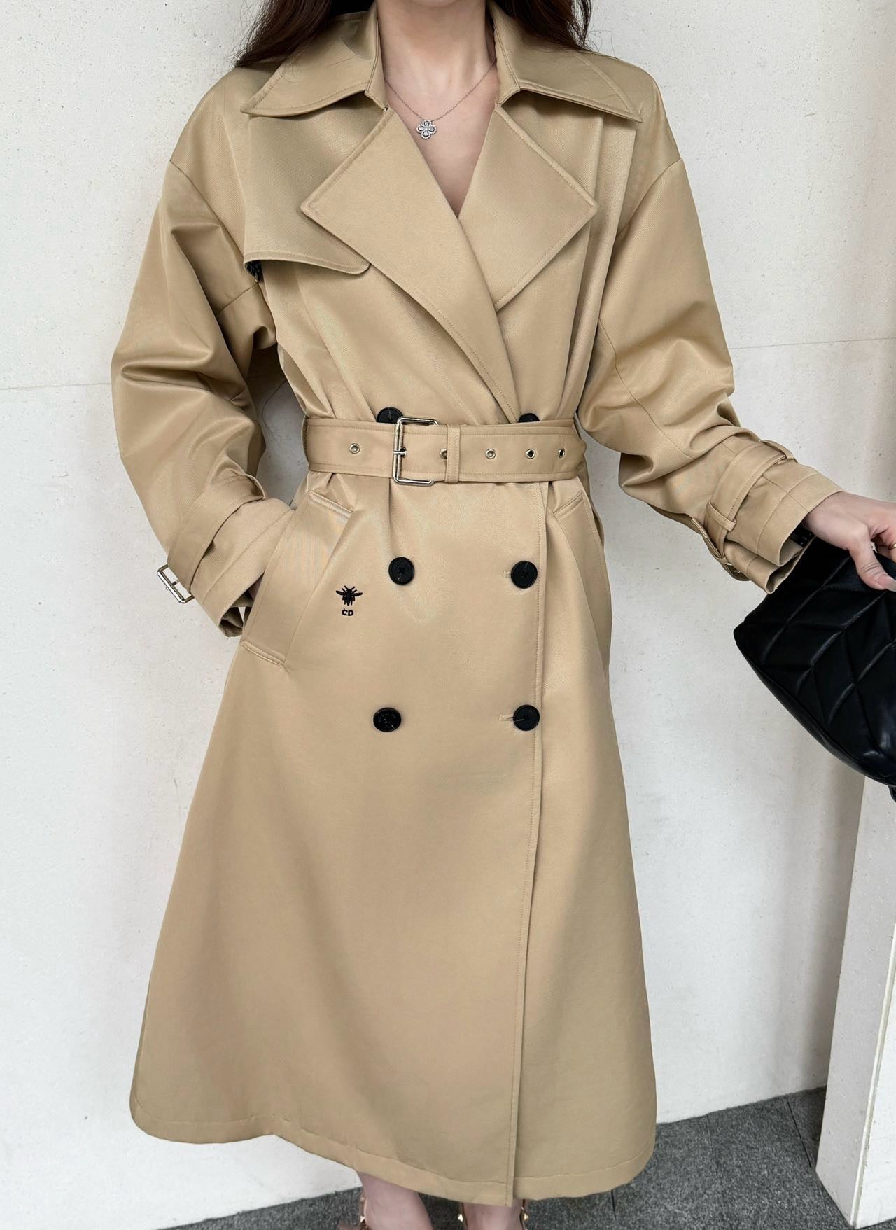 CD 25fw trench coats