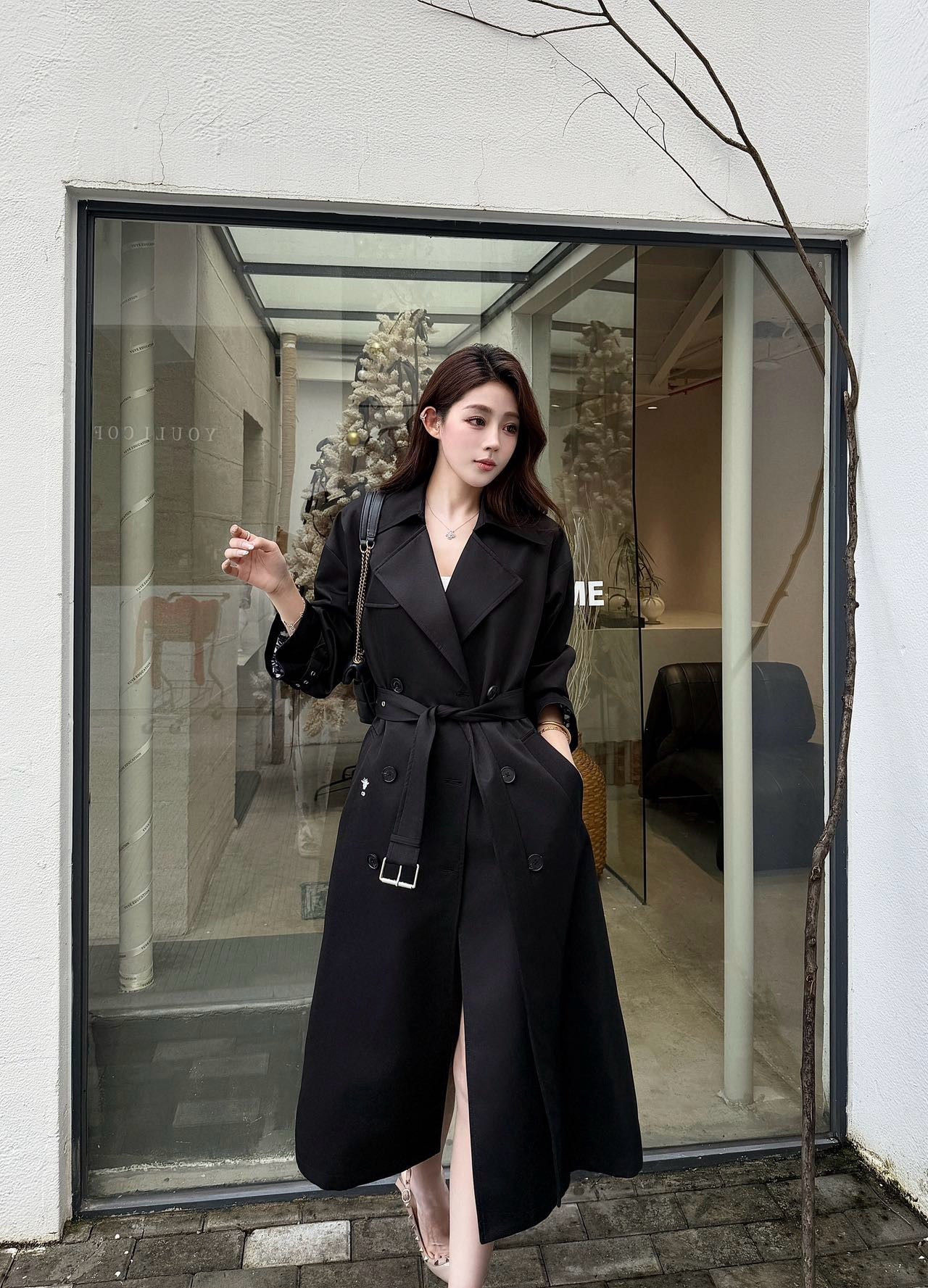 CD 25fw trench coats