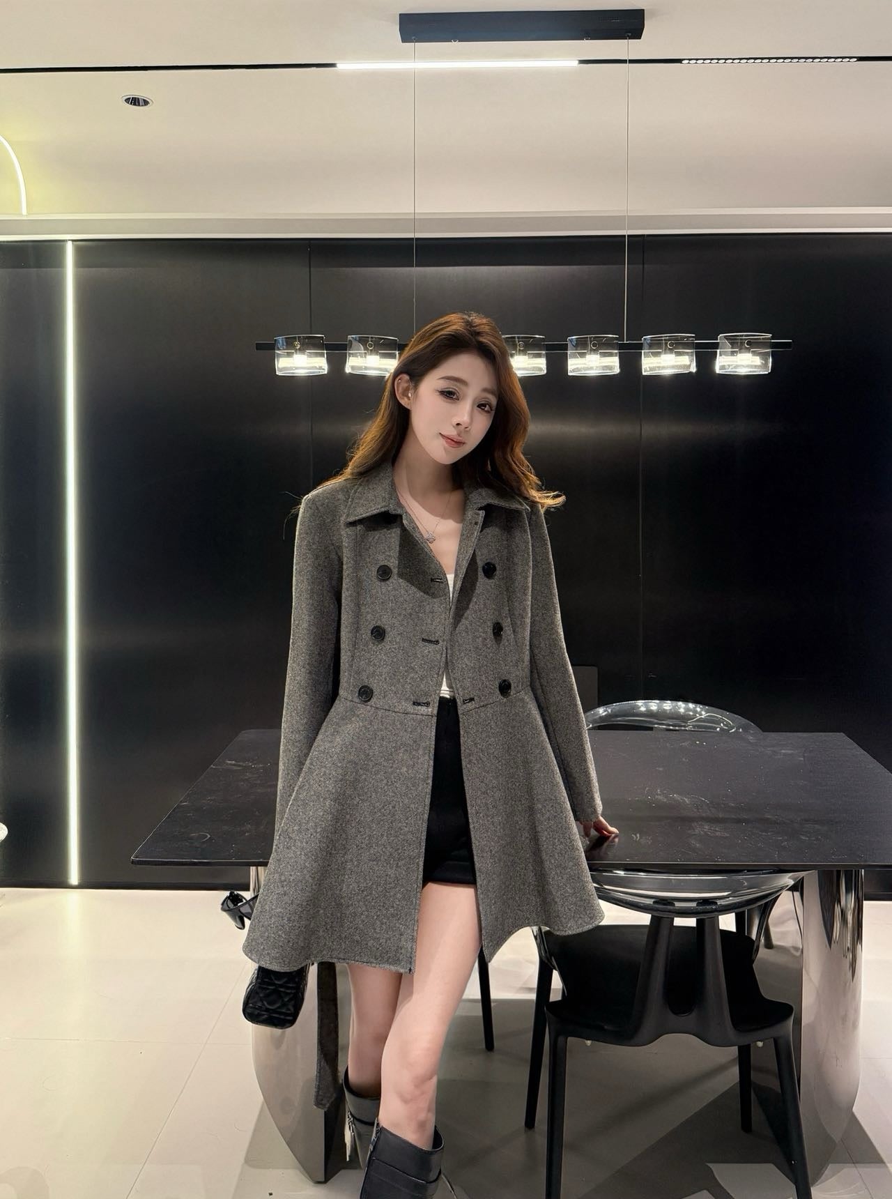 CD 25fw dresses with belt