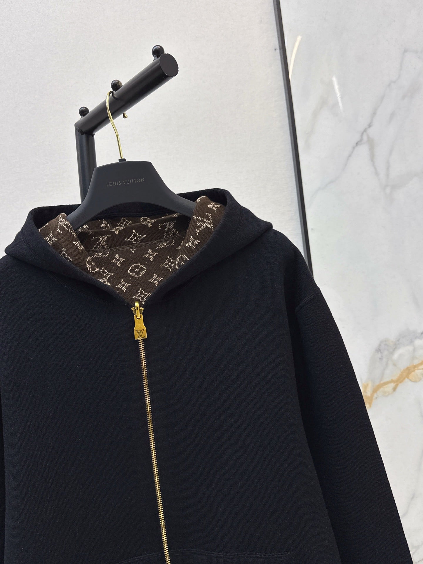 Loui 25fw reversible jacket