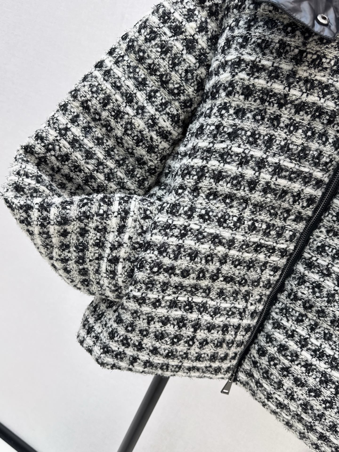 Monc 25fw down jacket