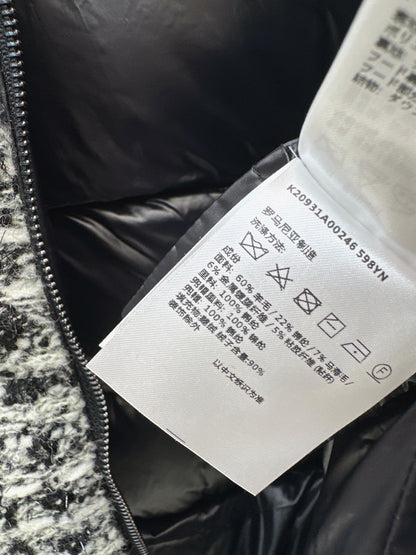 Monc 25fw down jacket