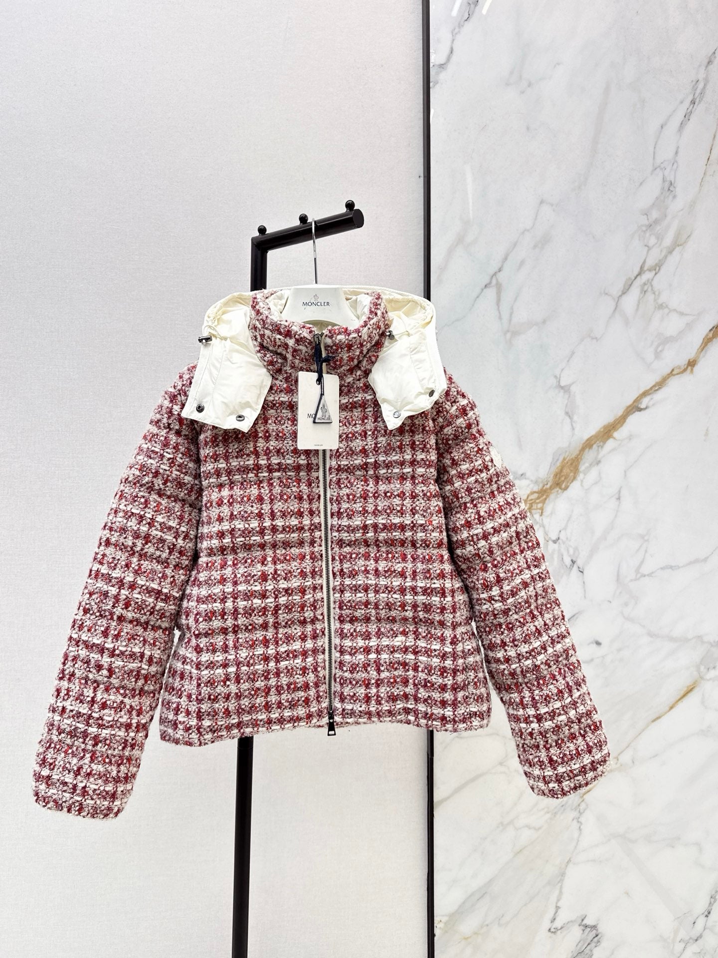 Monc 25fw down jacket