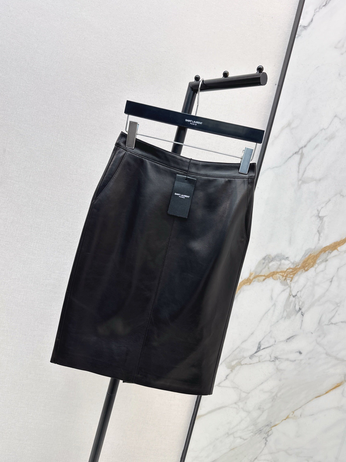 Sain 25fw leather skirt