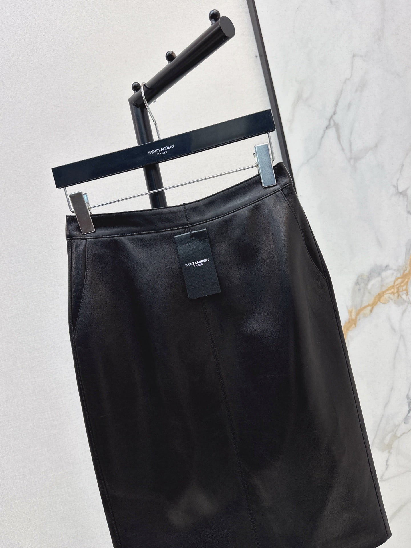 Sain 25fw leather skirt