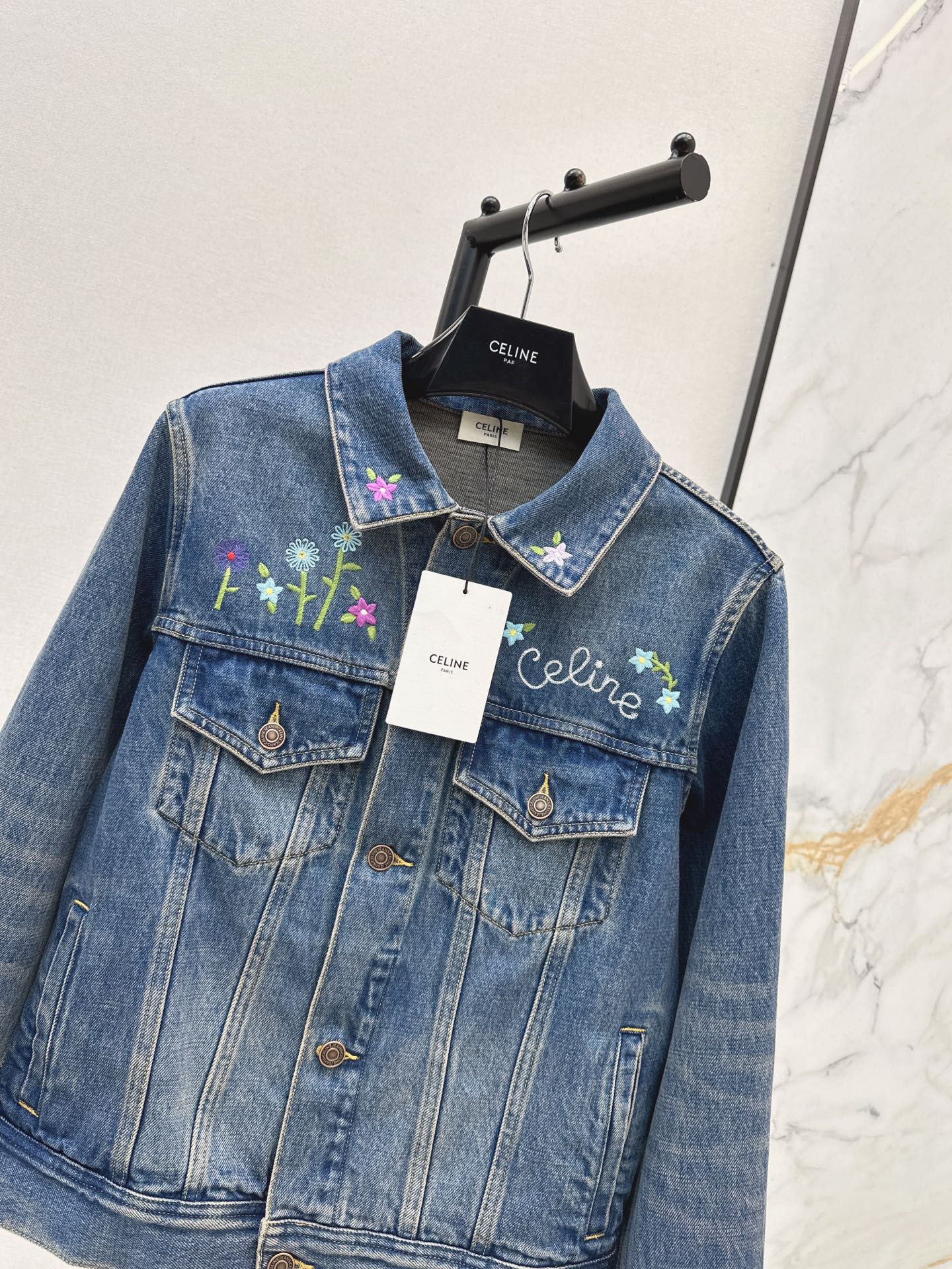 Celi 25fw embroidery denim jacket