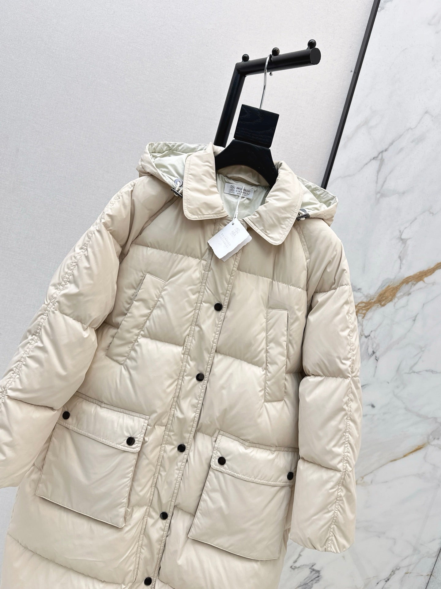 Brun 25fw down jacket