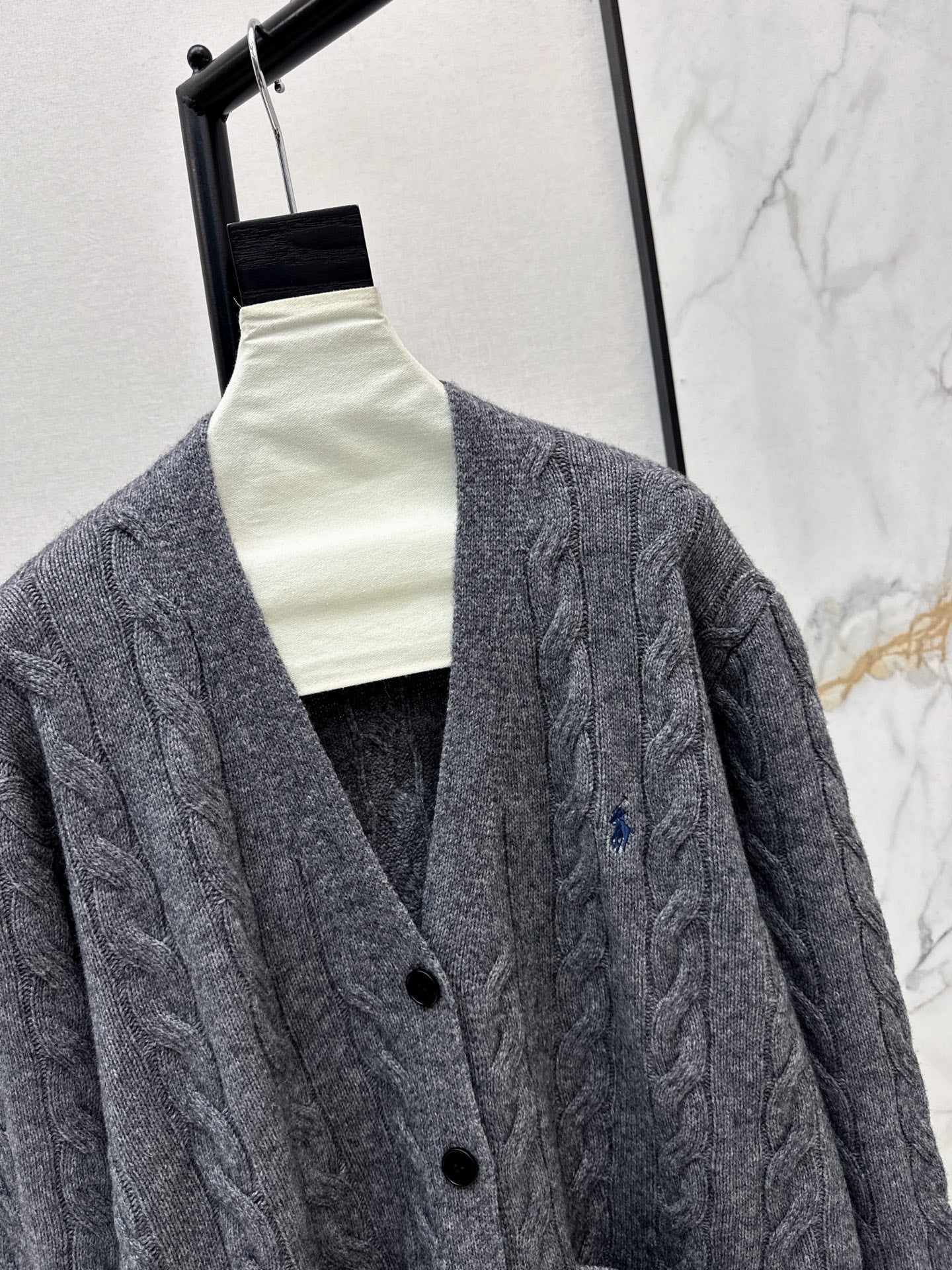 Ralp 25fw v-neck cardigan