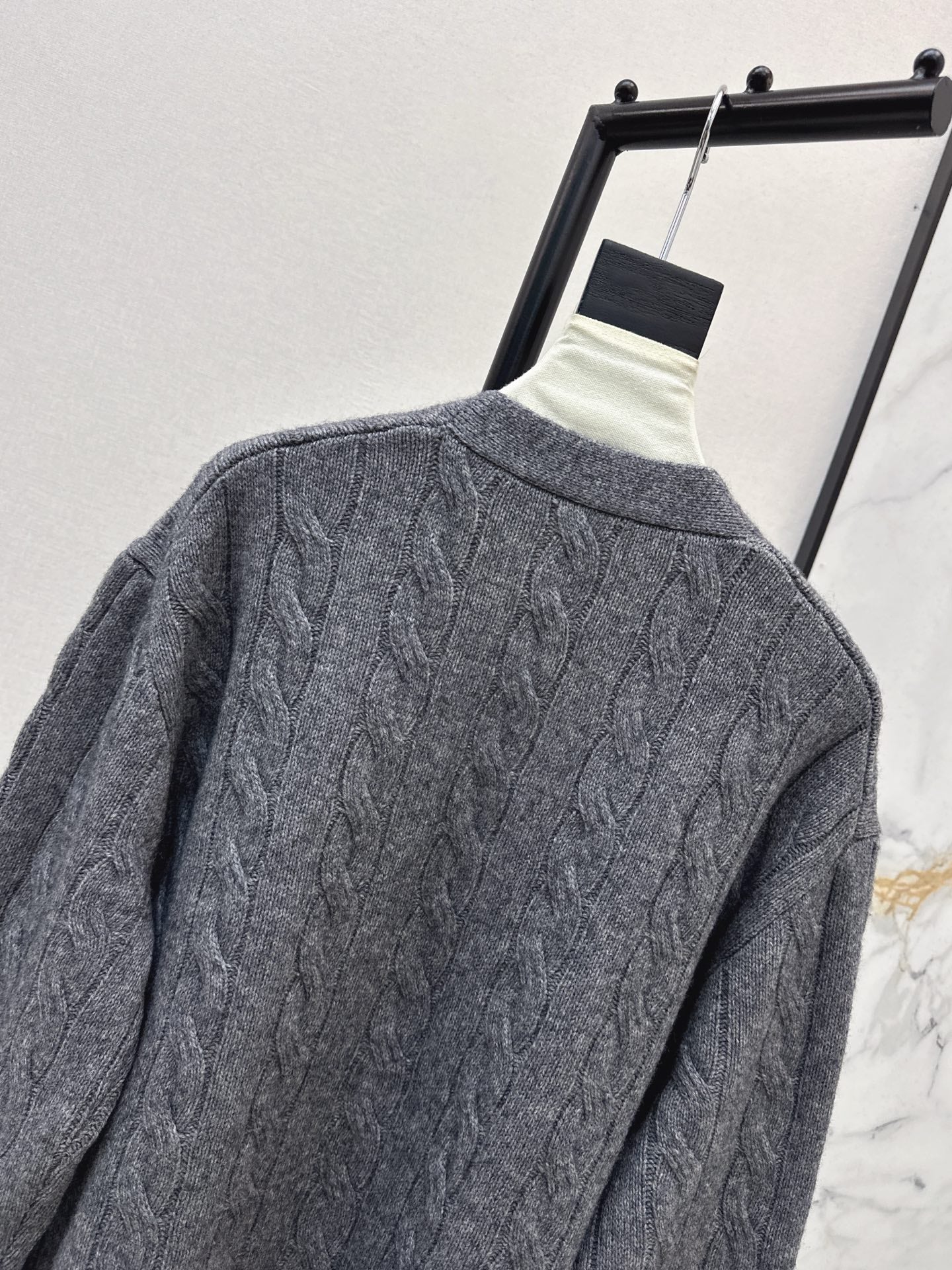 Ralp 25fw v-neck cardigan