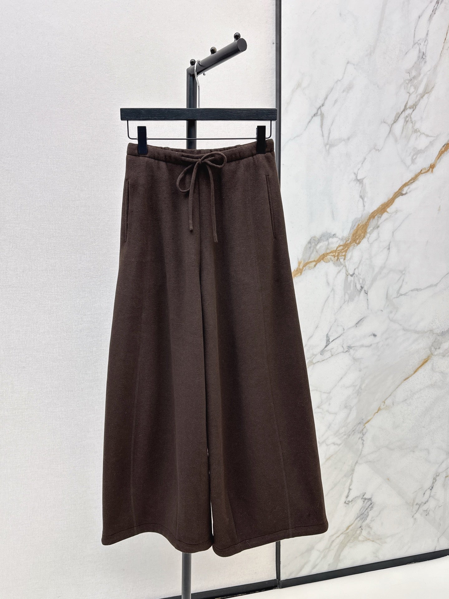 Brun 25fw straight pants