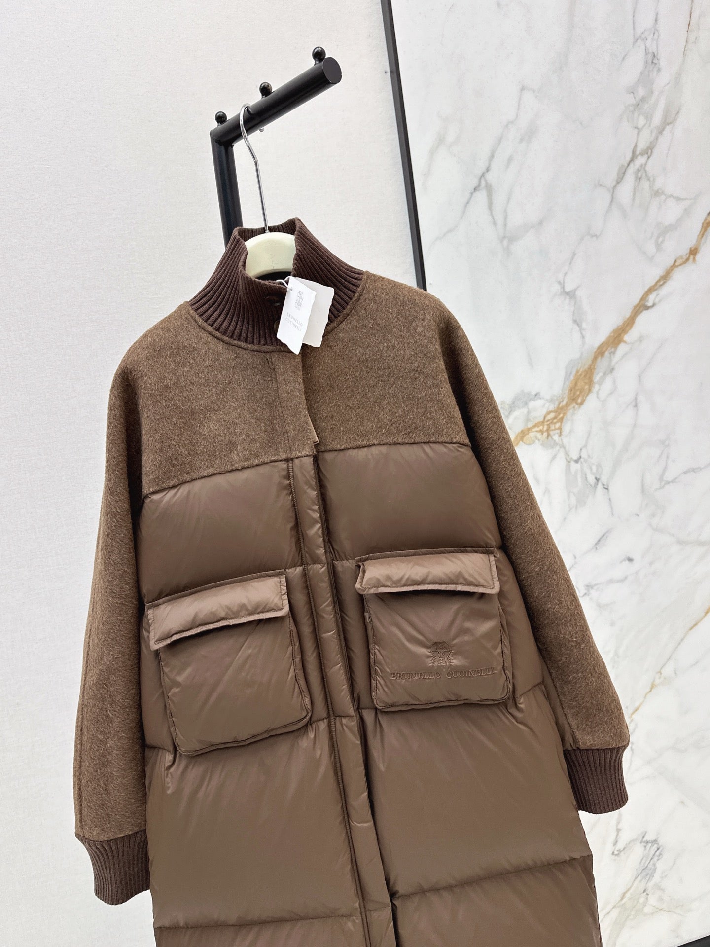 Brun 25fw down jacket