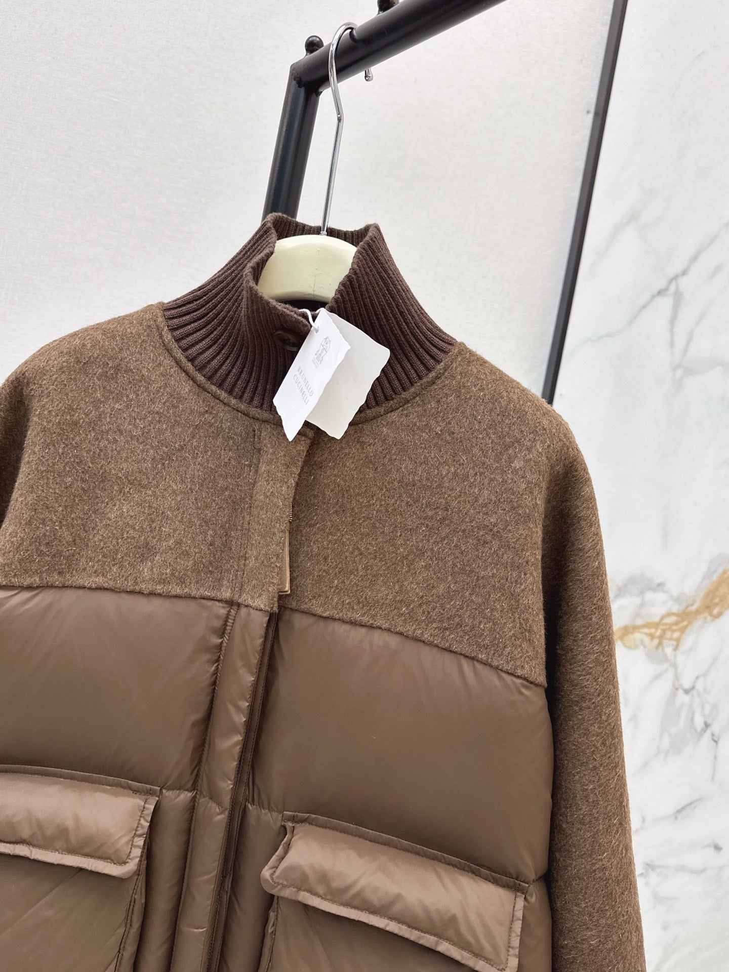 Brun 25fw down jacket