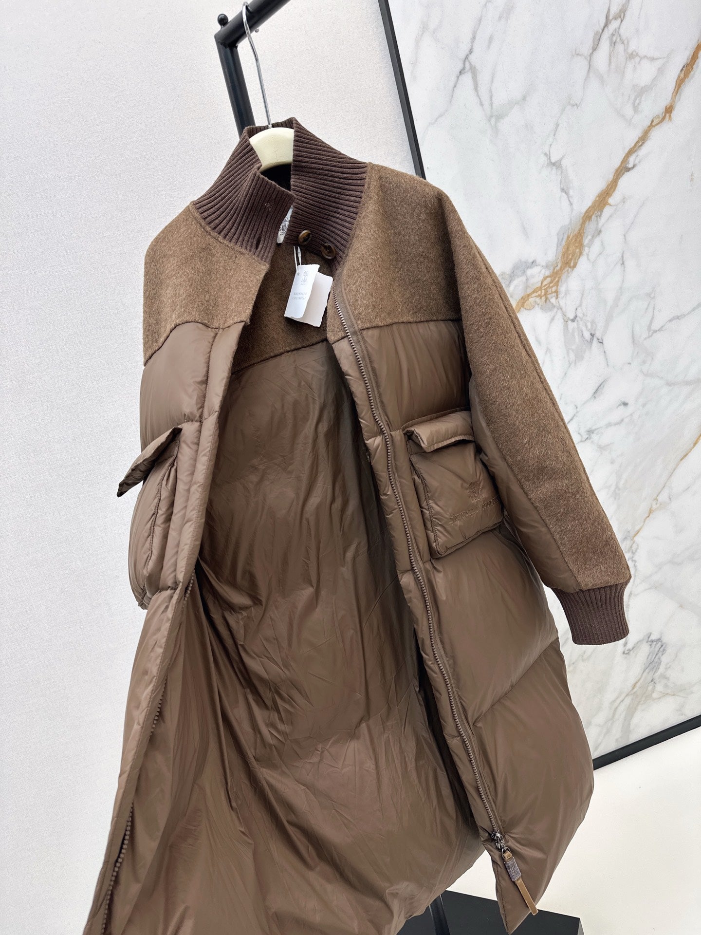 Brun 25fw down jacket