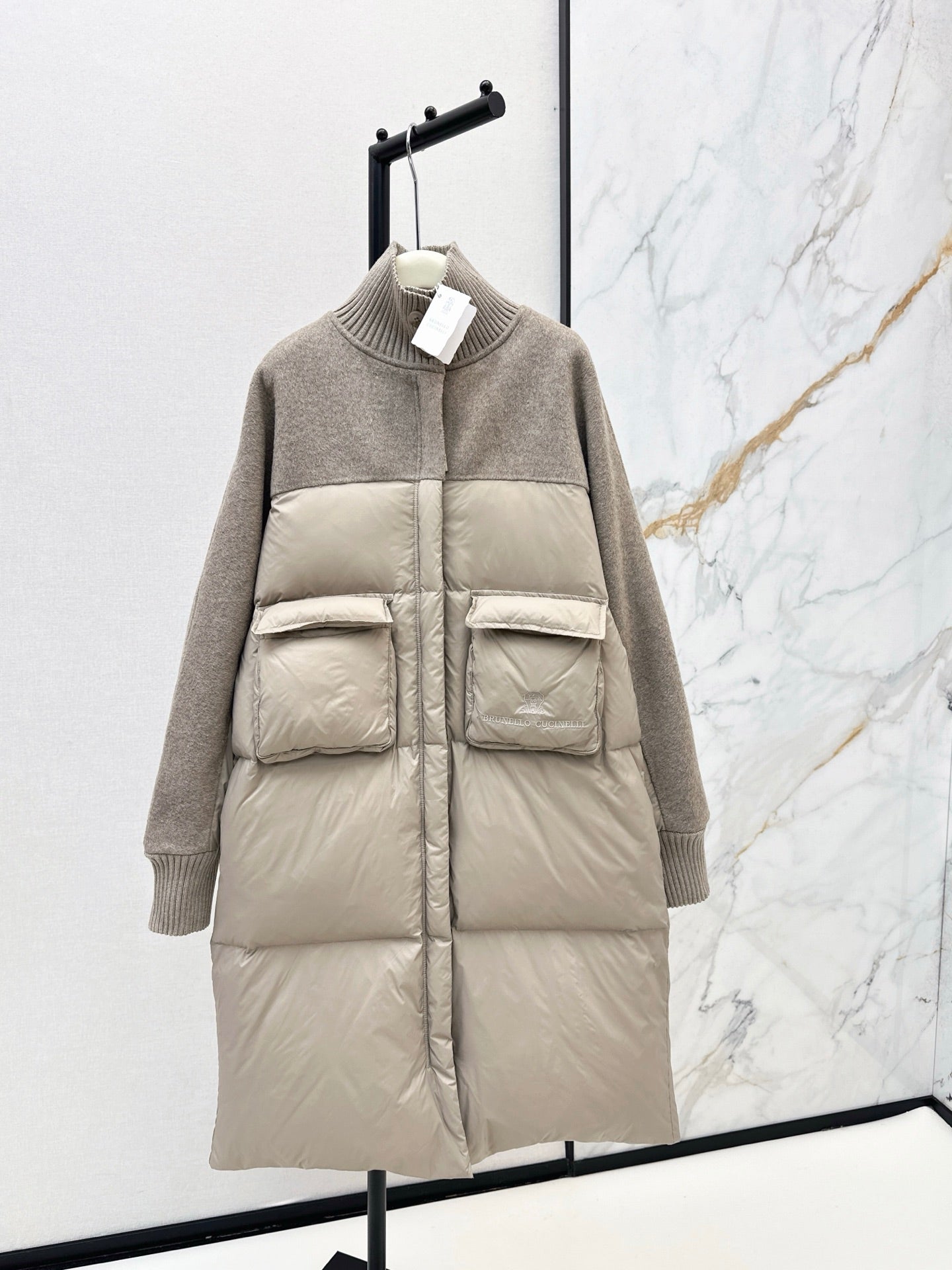 Brun 25fw down jacket