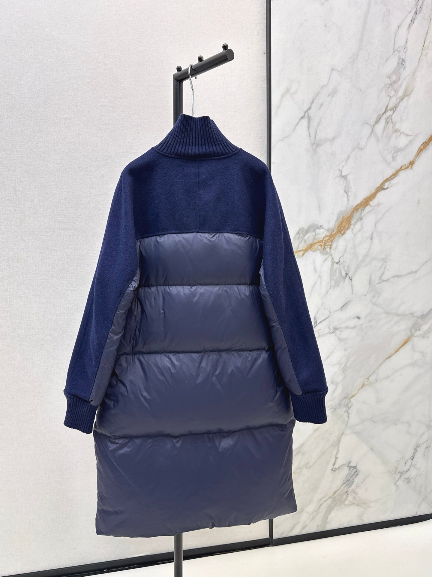 Brun 25fw down jacket