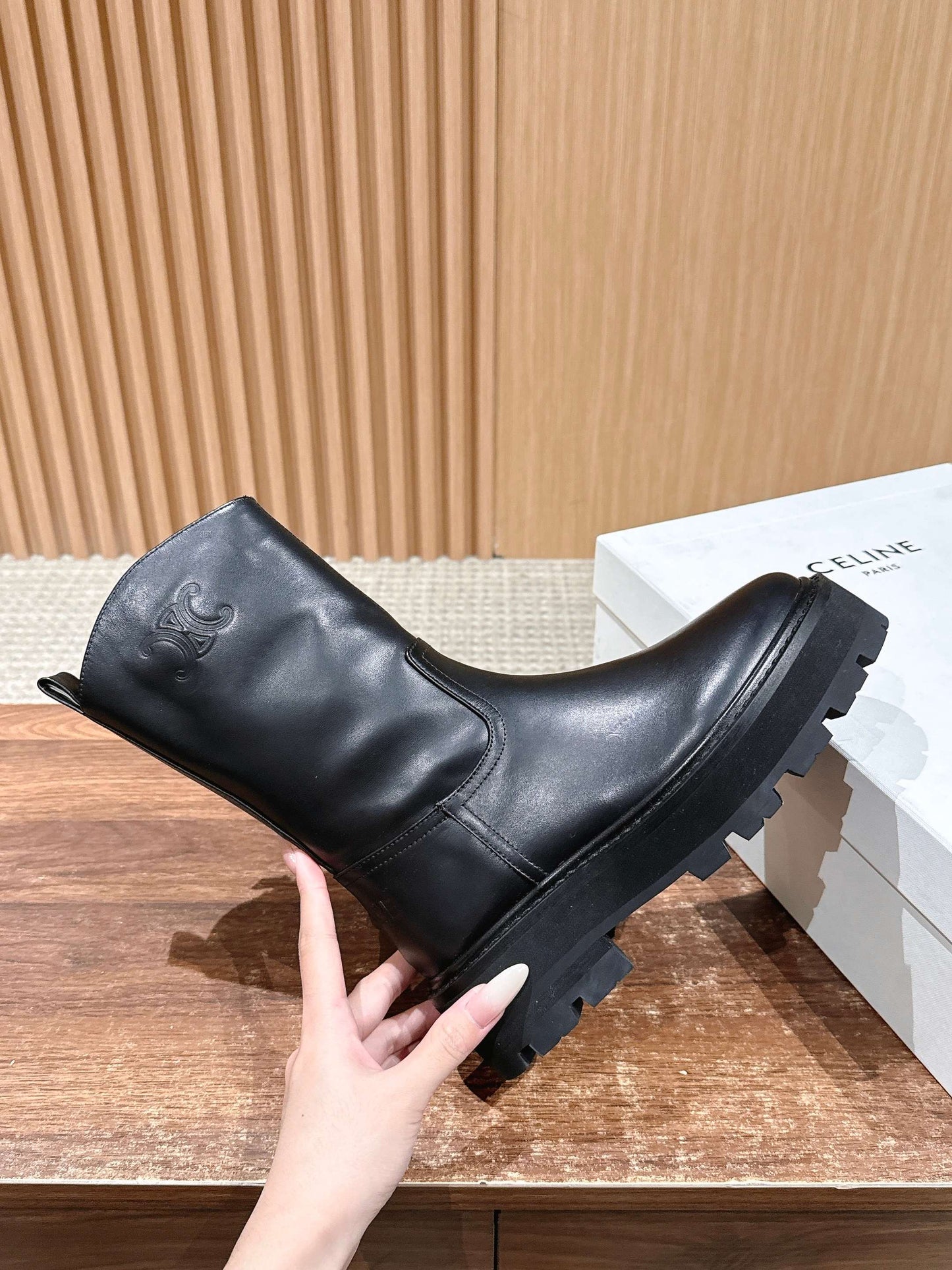 Celi 25fw boots