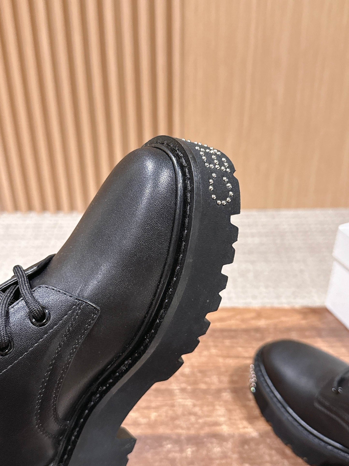 Celi 25fw combat boots