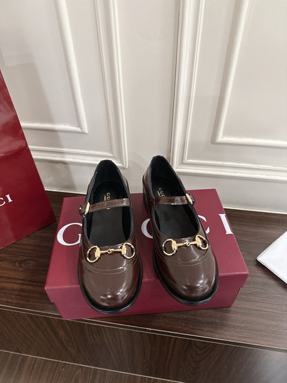 Guc 25fw mary jane flats