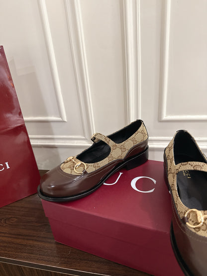 Guc 25fw mary jane flats