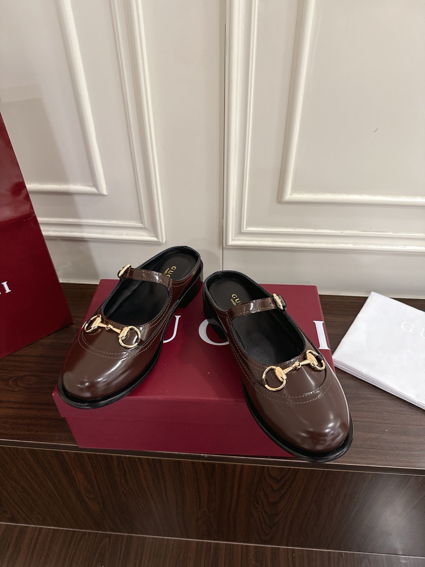 Guc 25fw mary jane mules shoes