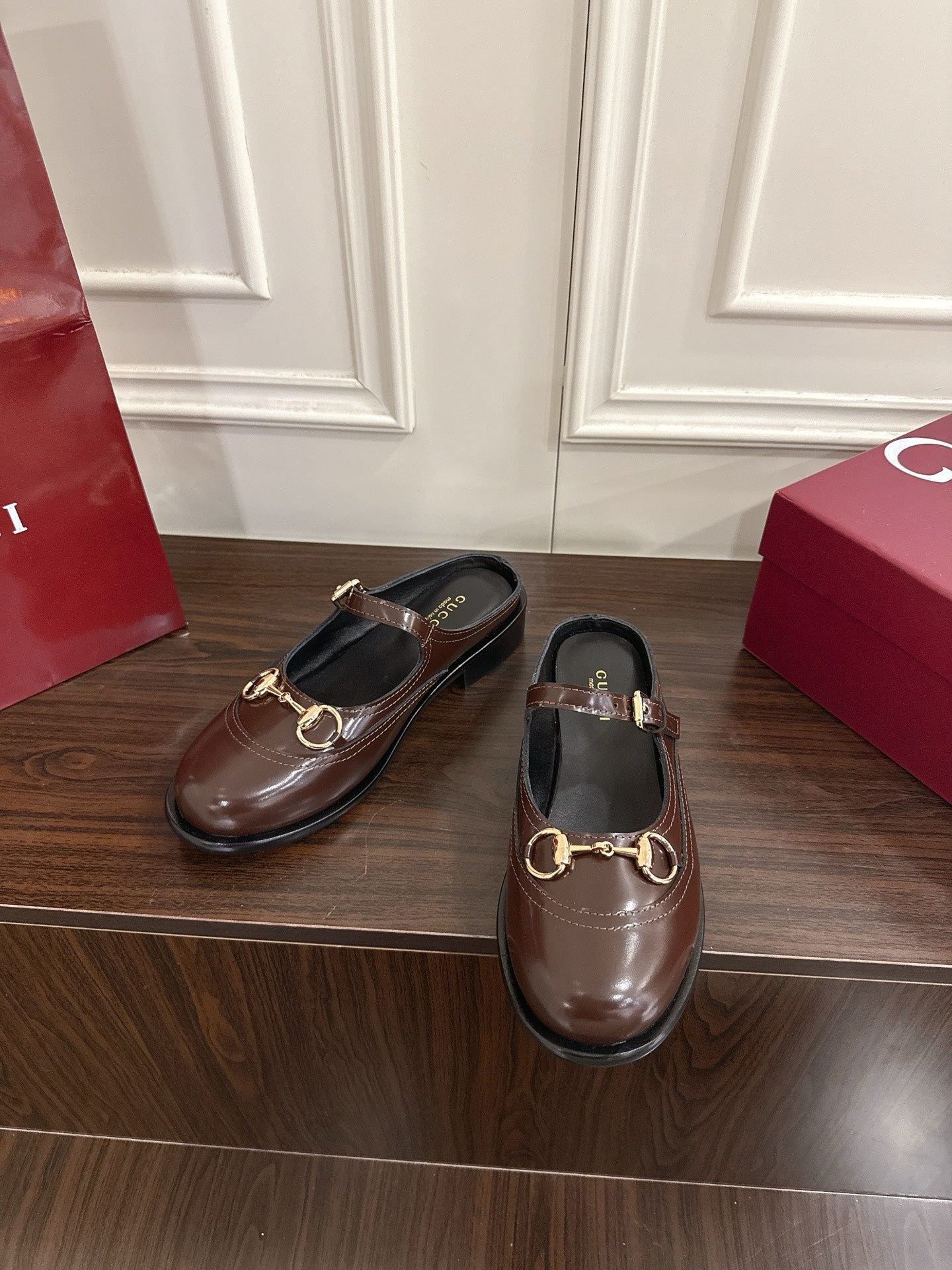 Guc 25fw mary jane mules shoes