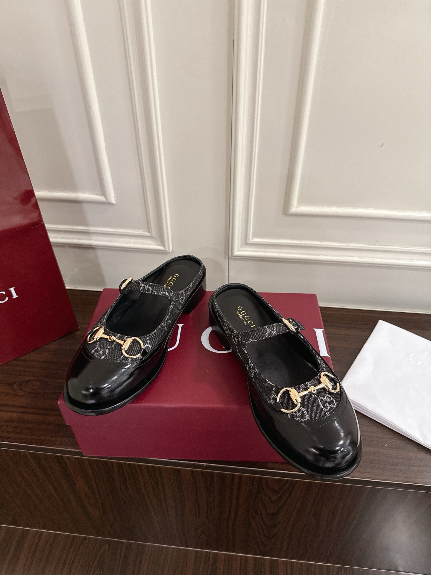 Guc 25fw mary jane mules shoes