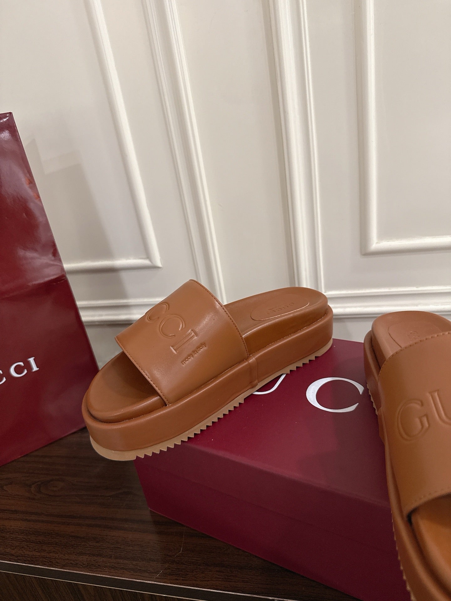 Guc 25fw thick slides