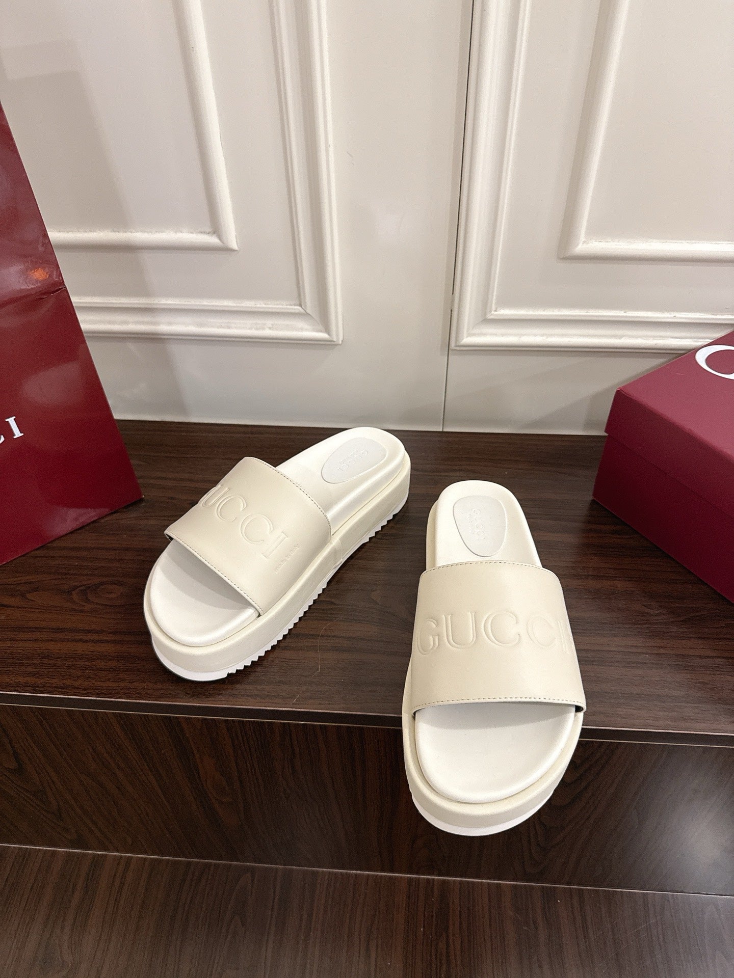 Guc 25fw thick slides