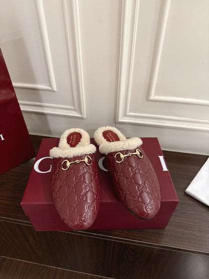 Guc 25fw mules shoes