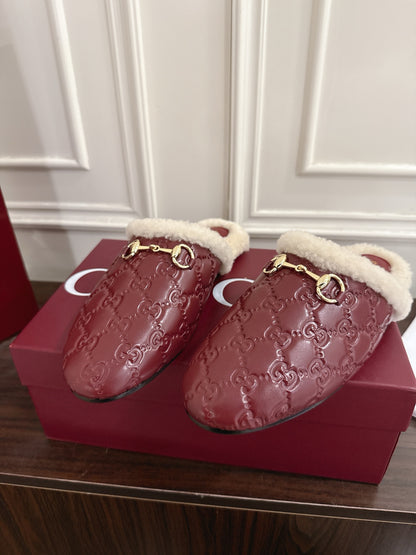 Guc 25fw mules shoes