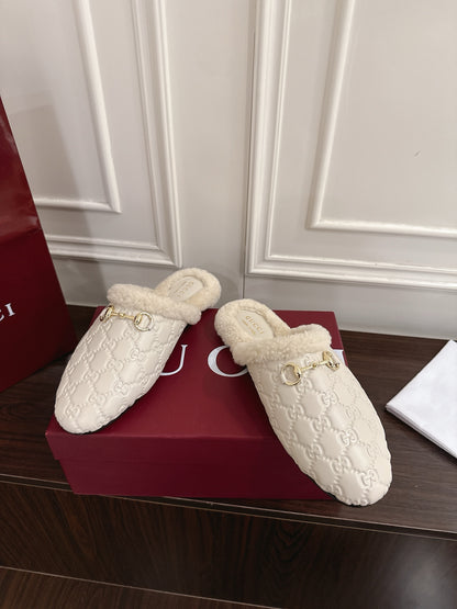 Guc 25fw mules shoes