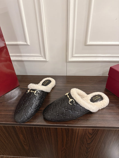 Guc 25fw mules shoes