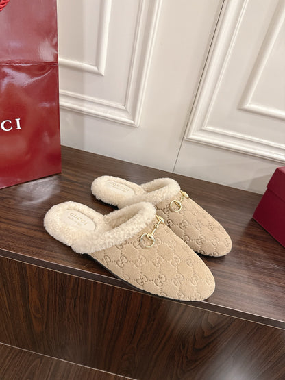 Guc 25fw mules shoes