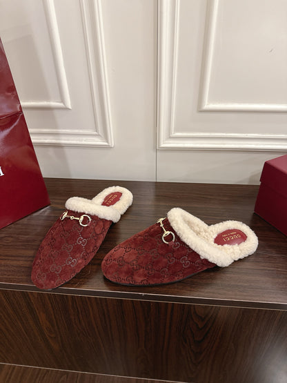 Guc 25fw mules shoes