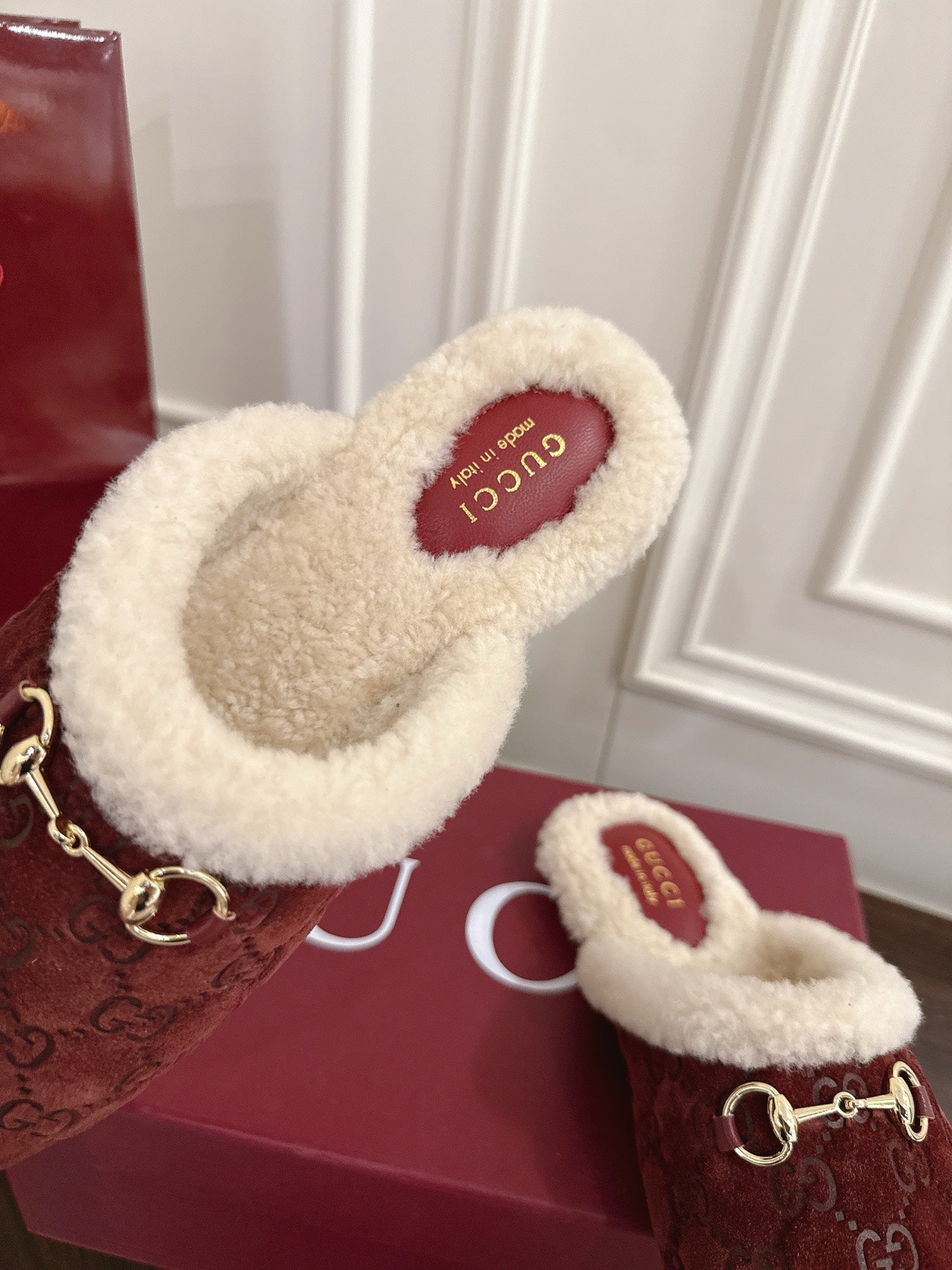 Guc 25fw mules shoes