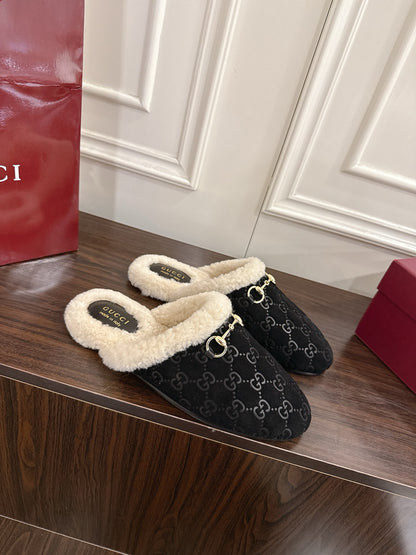 Guc 25fw mules shoes