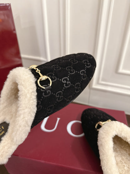 Guc 25fw mules shoes